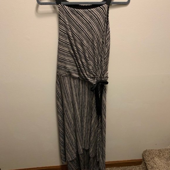 Maeve Anthropologie Salsola Hi-lo side tie midi - Picture 3 of 7